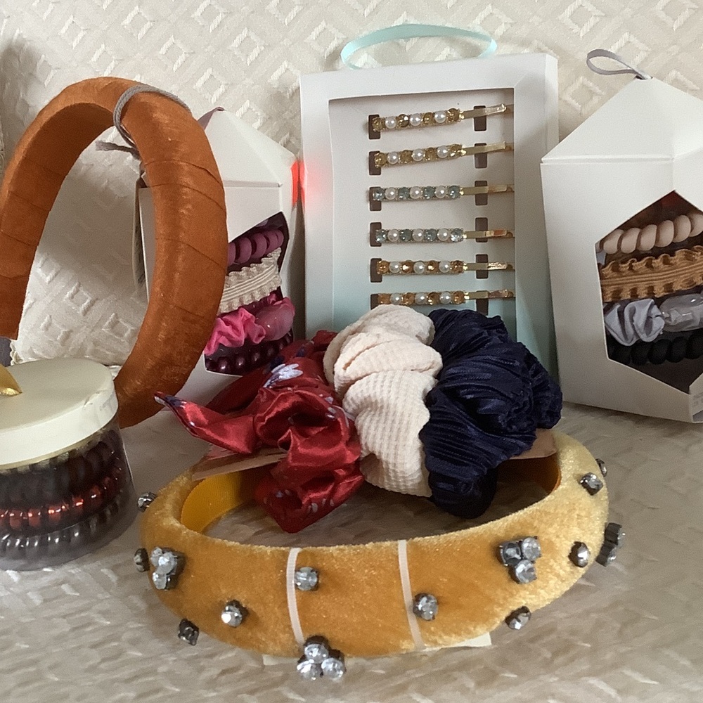 NWT Bundle of beautiful hair accessories in various colors, types, and styles